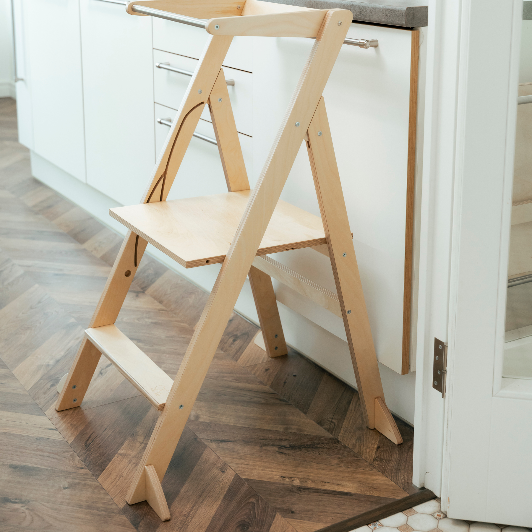 ette-tete-pieds-de-support-suppl-mentaires-renfort-pour-tour-step-n-fold image 4