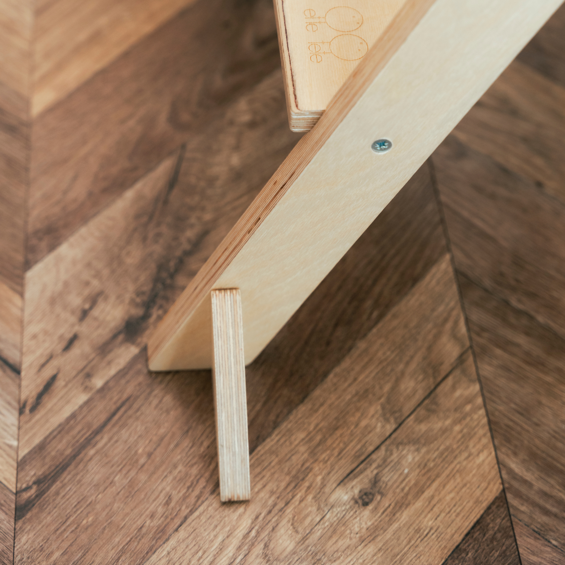 ette-tete-pieds-de-support-suppl-mentaires-renfort-pour-tour-step-n-fold image 5