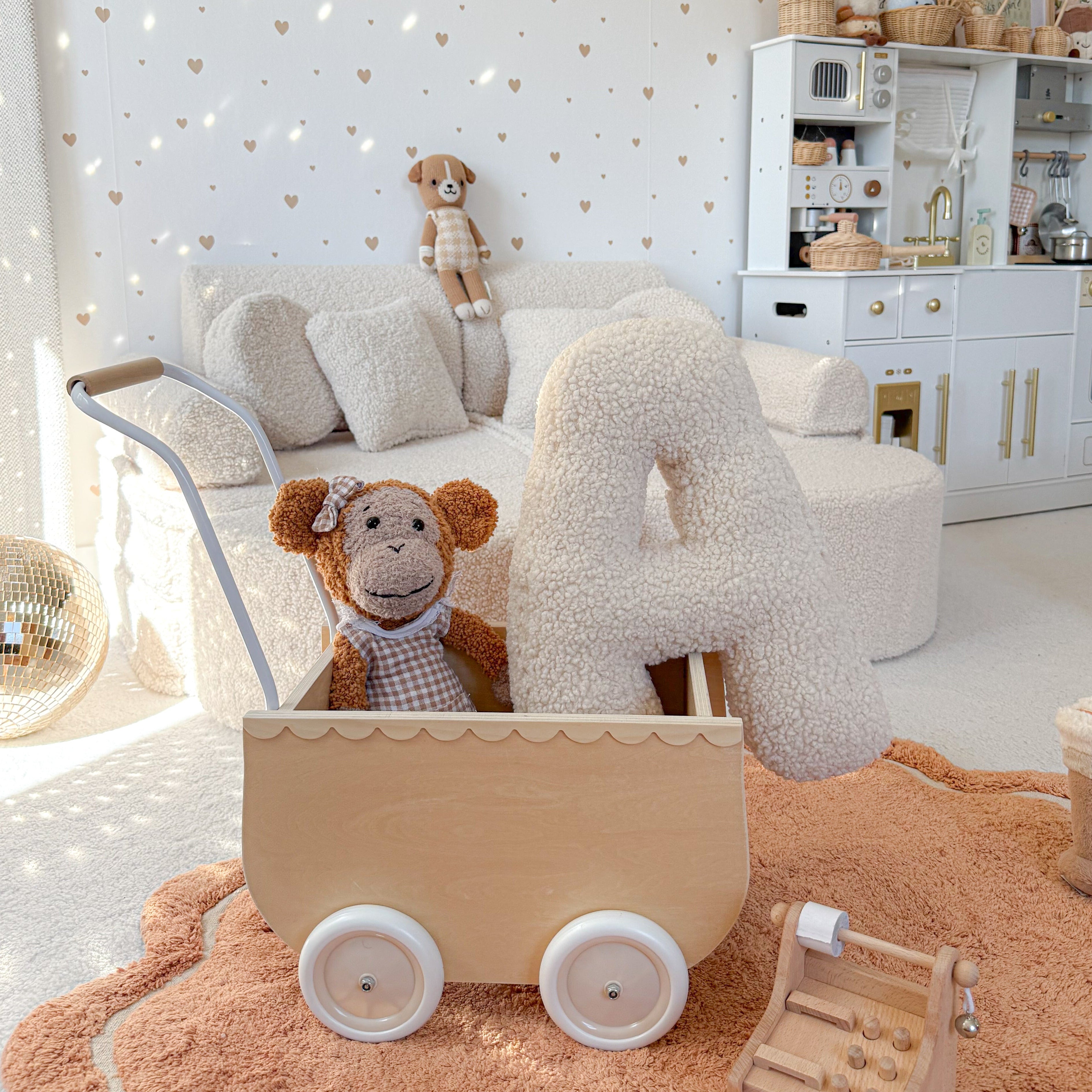 meowbaby-grand-coussin-alphabet-peluche-bearly-cr-me-lettre-au-choix image 3