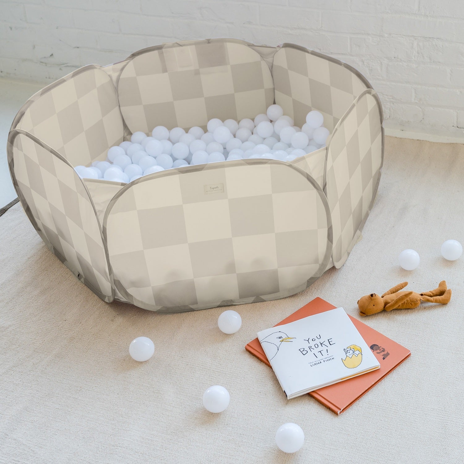 3-sprouts-piscine-balles-beige-damier-tissu-recycl image 5
