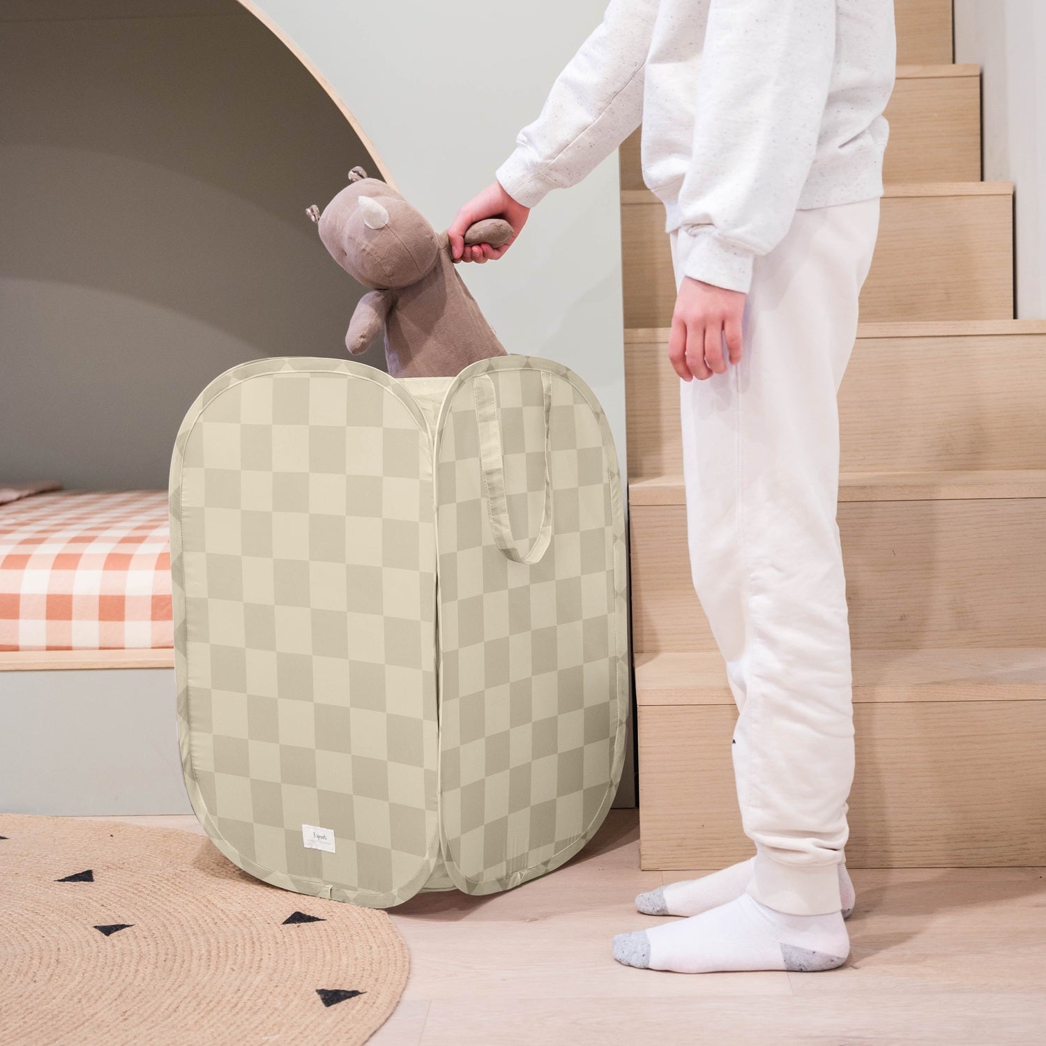 3-sprouts-panier-linge-pop-up-damier-beige-en-tissu-recycl image 4