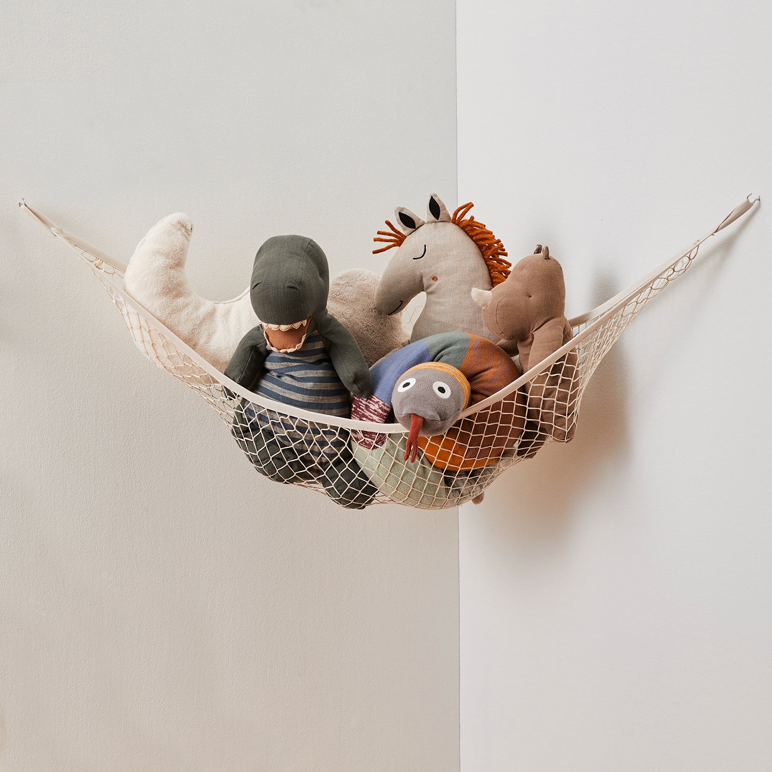 3-sprouts-hamac-jouets-beige-d-angle image 1