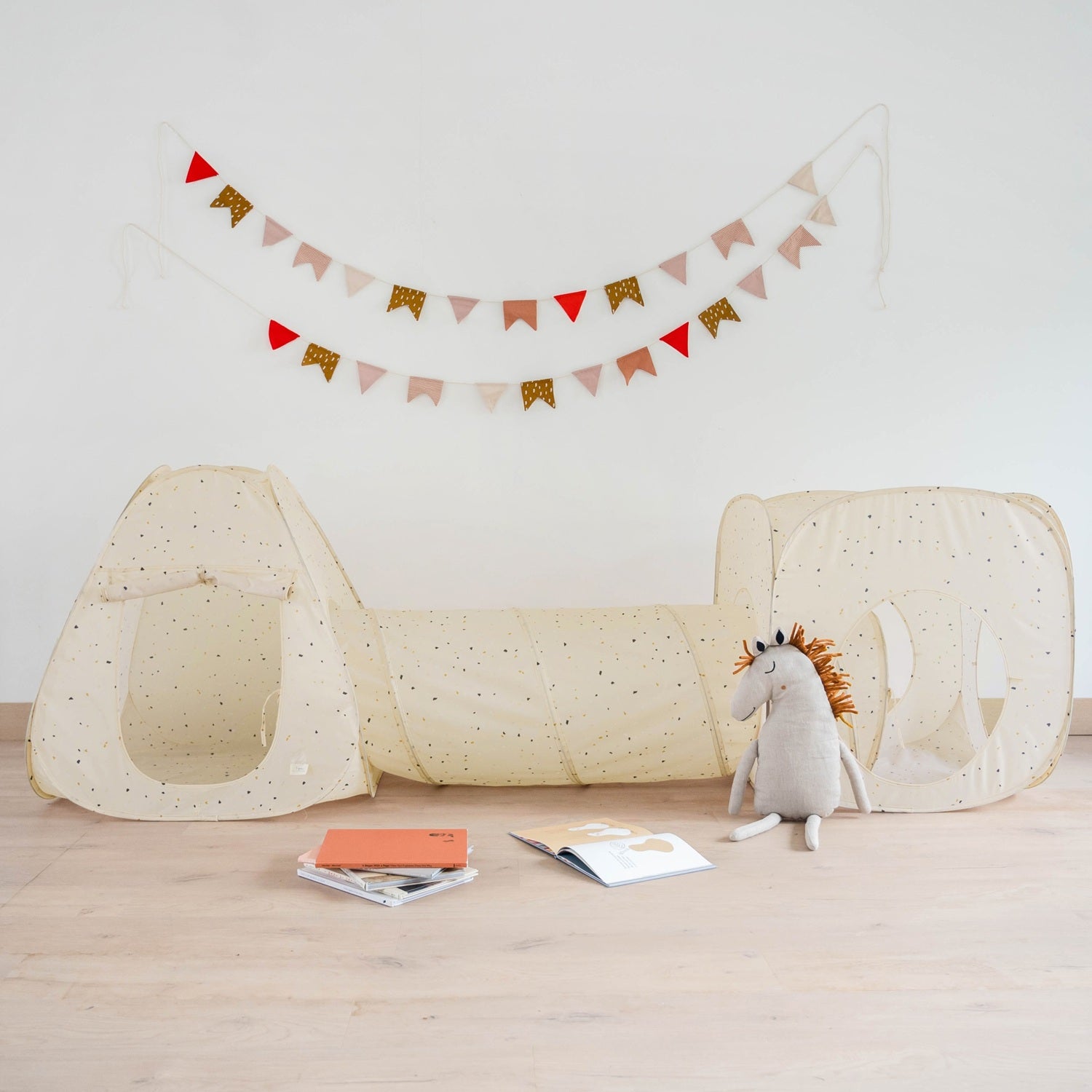 3-sprouts-ensemble-tente-et-tunnel-de-jeu-3-en-1-terrazzo-beige-recycl image 5