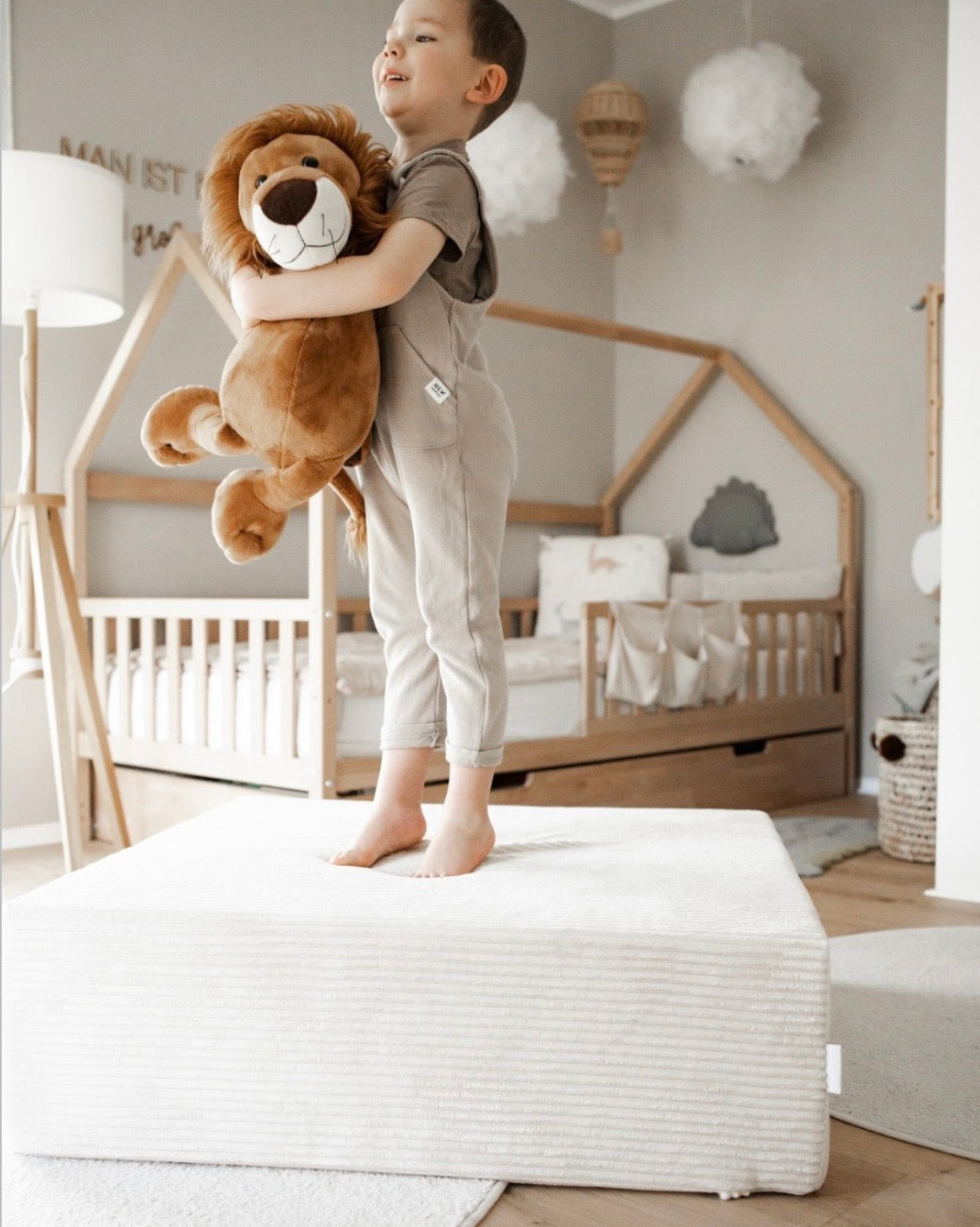 meowbaby-trampoline-d-int-rieur-corduroy-aesthetic-larges-c-tes-2-tailles image 3