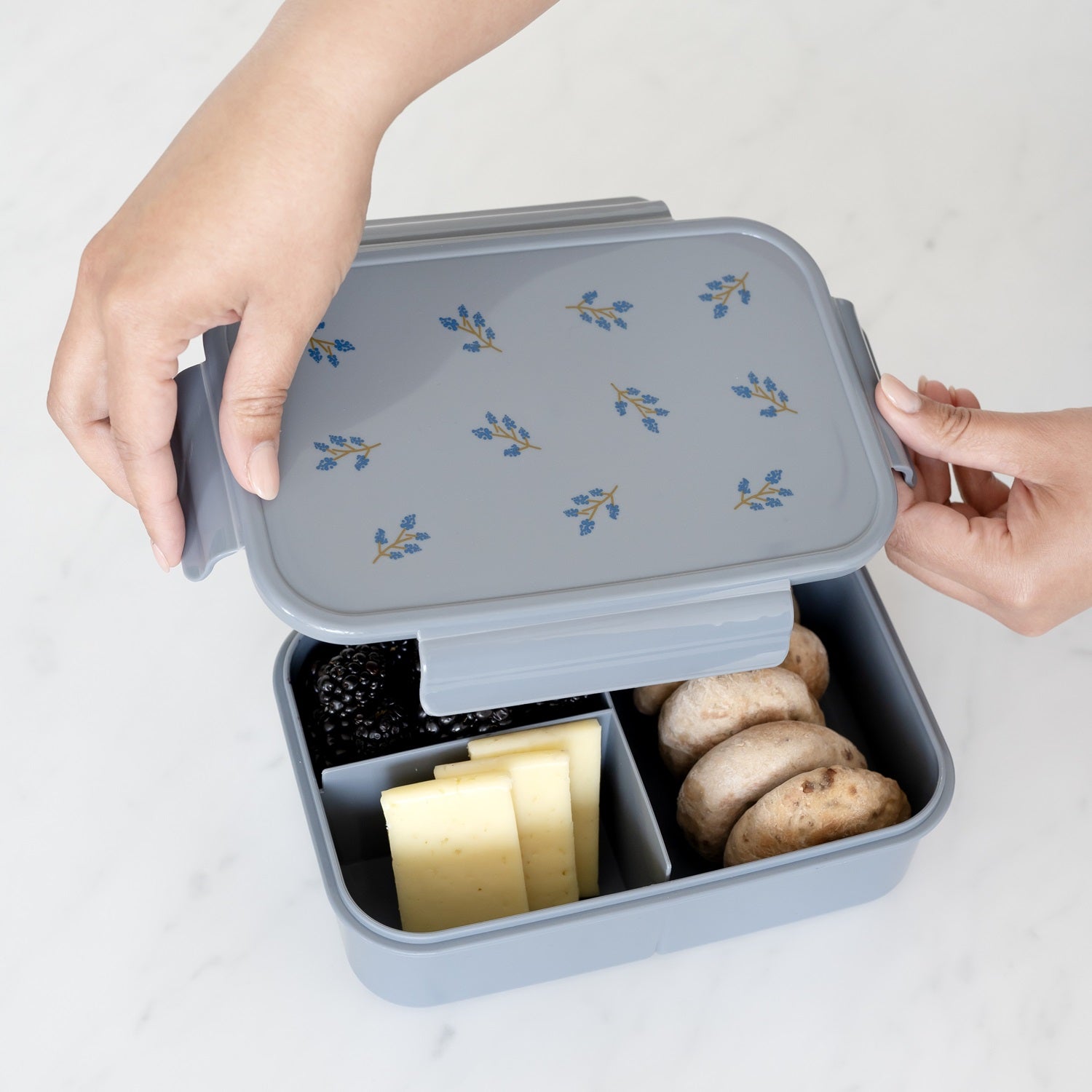 3-sprouts-bento-enfant-blueberry-bleu-plastique-recycl-3-compartiments image 3