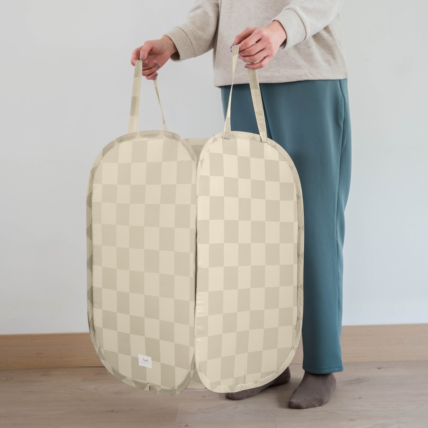 3-sprouts-panier-linge-pop-up-damier-beige-en-tissu-recycl image 2