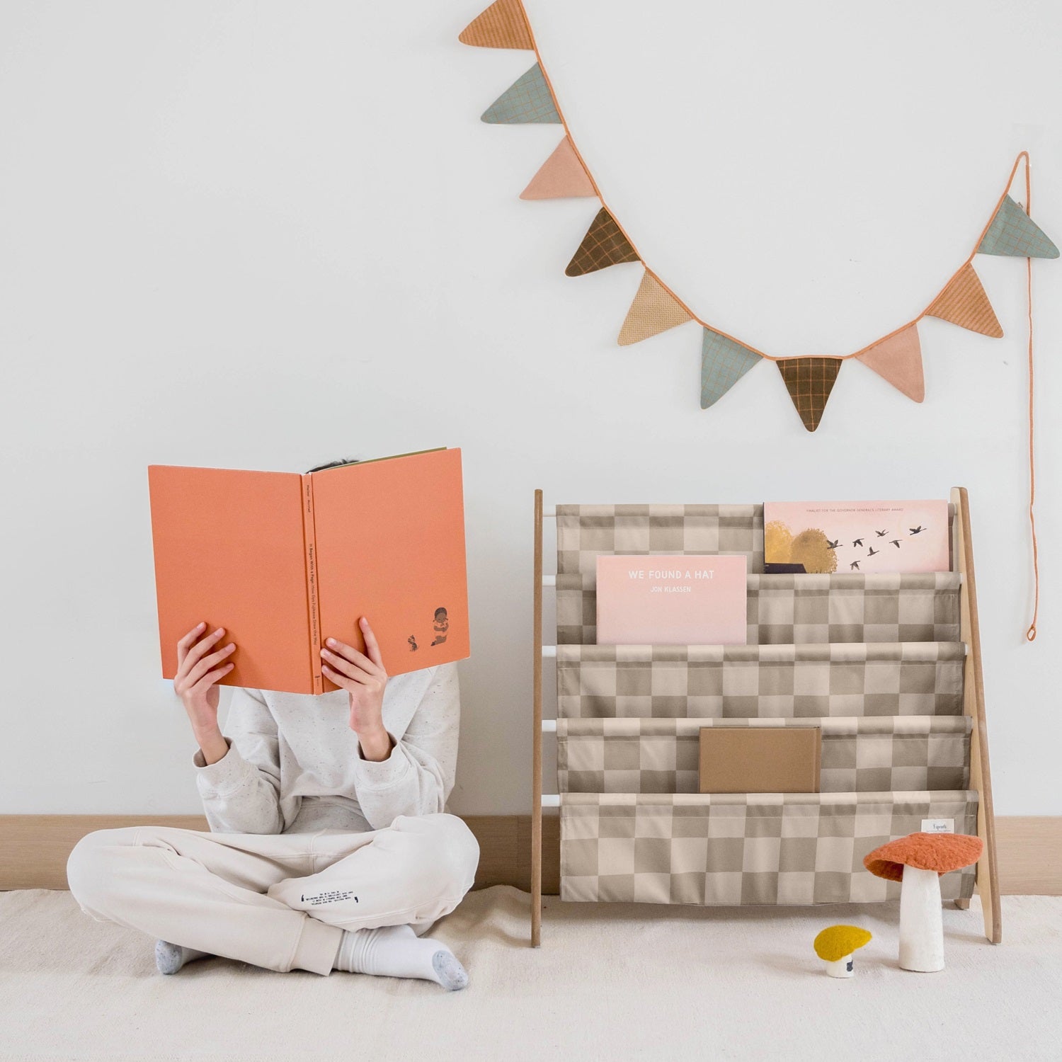 3-sprouts-checkerboard-beige-porte-livres-biblioth-que-en-tissu-recycl image 2
