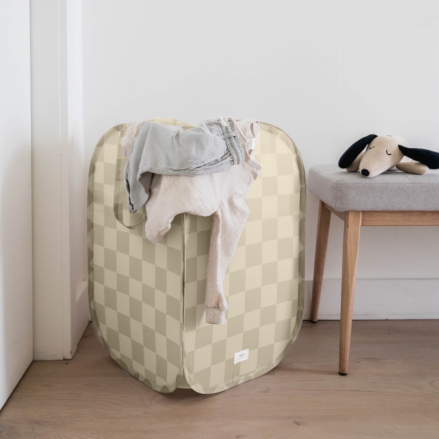 3-sprouts-panier-linge-pop-up-damier-beige-en-tissu-recycl image 6
