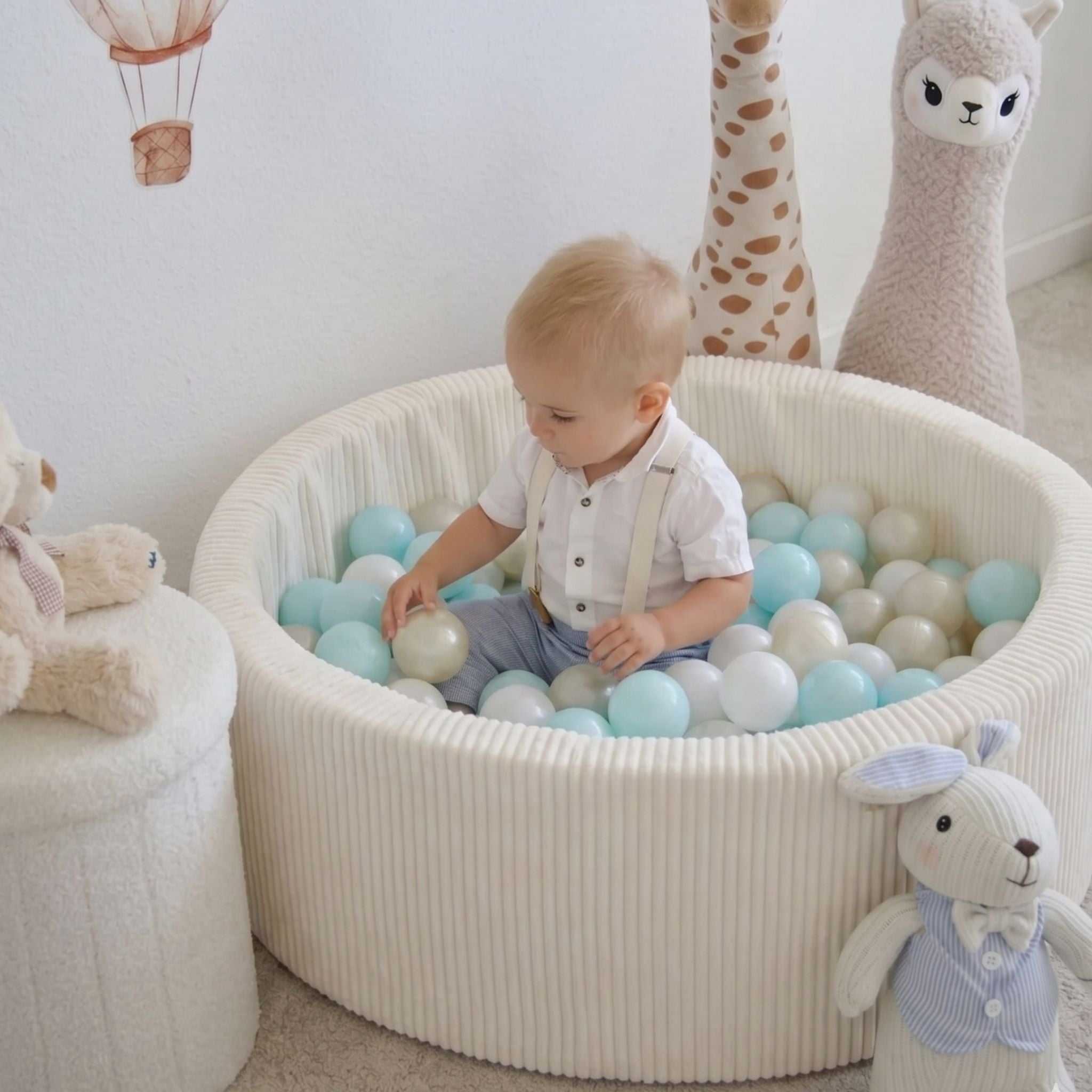 meowbaby-piscine-balles-ronde-90x30-cm-corduroy-aesthetic-cr-me-200-balles image 2