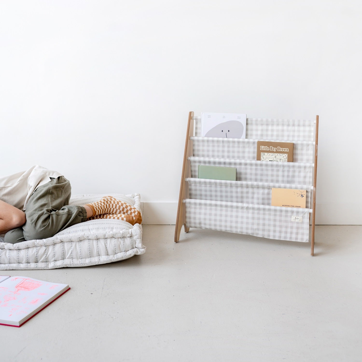 3-sprouts-gingham-beige-biblioth-que-enfant-tissu-recycl image 2