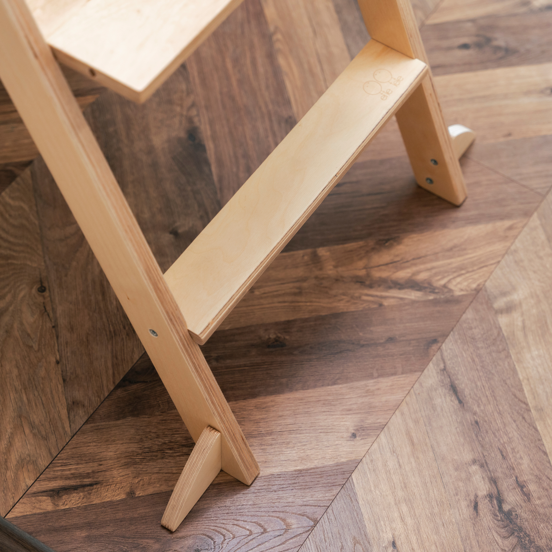 ette-tete-pieds-de-support-suppl-mentaires-renfort-pour-tour-step-n-fold image 3