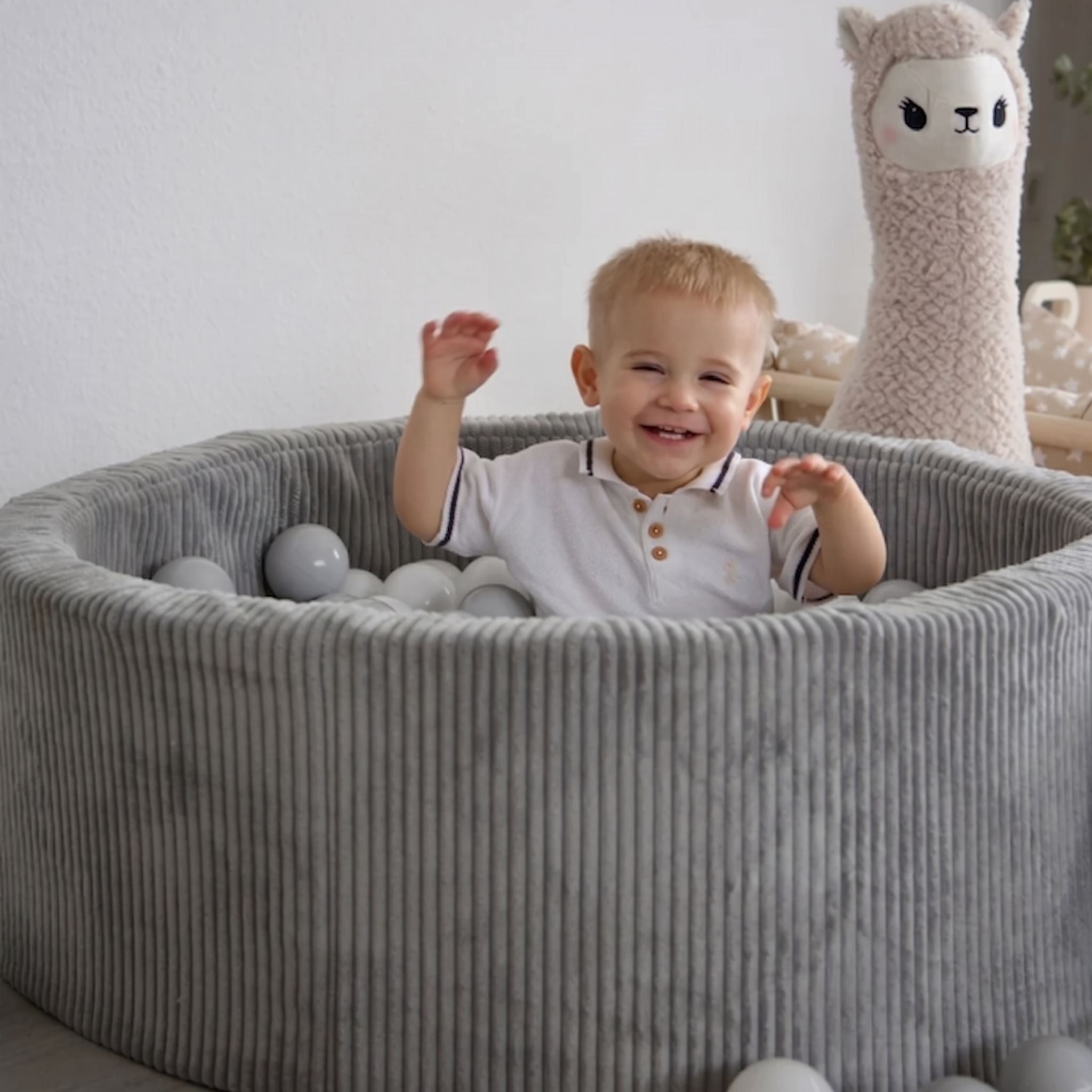 meowbaby-piscine-balles-ronde-90x30-cm-corduroy-aesthetic-gris-200-balles image 4